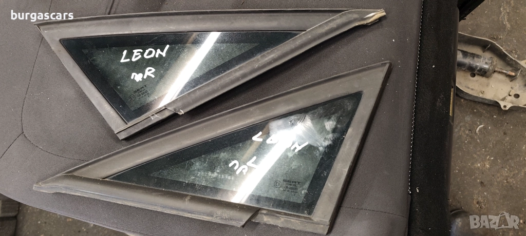 Предни странични малки стъкла Seat Leon Ii 2008г -60лв, снимка 1