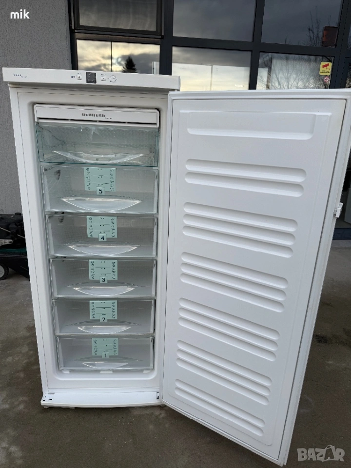 Фризер Либхер No Frost 144 см , снимка 1