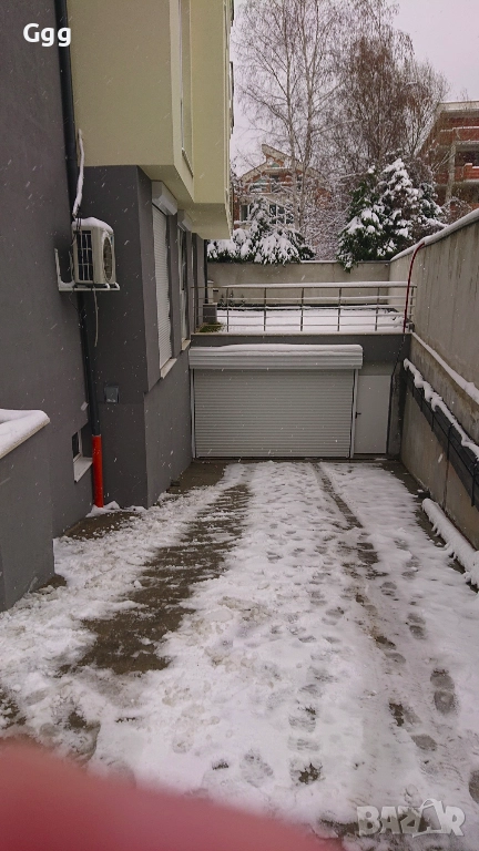 Подземно паркомясто със складово помещение в Студентски град, снимка 1