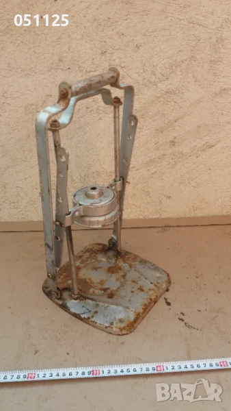 стара машинка за затваряне на буркани , снимка 1