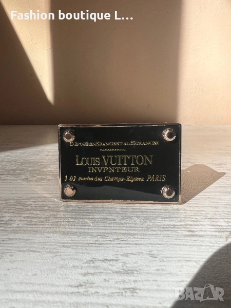 Louis Vuitton черна катарама плочка за колан със златни детайли 🖤, снимка 1