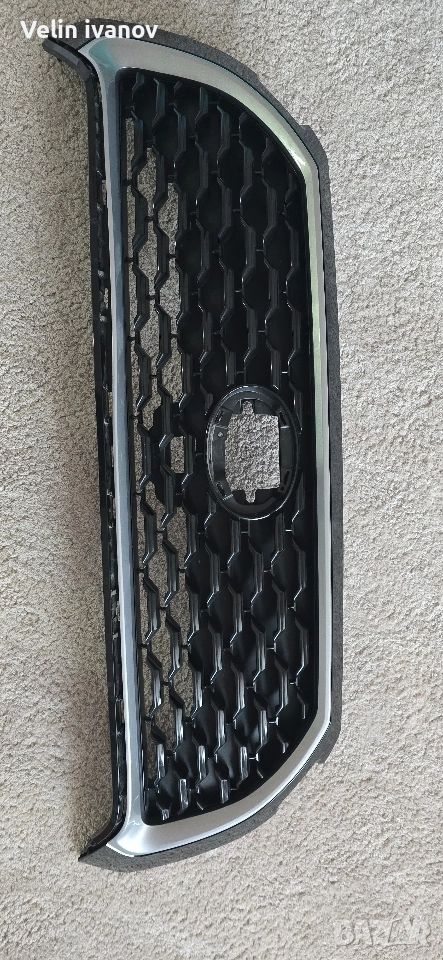 решетка за тойота корола крос, снимка 1