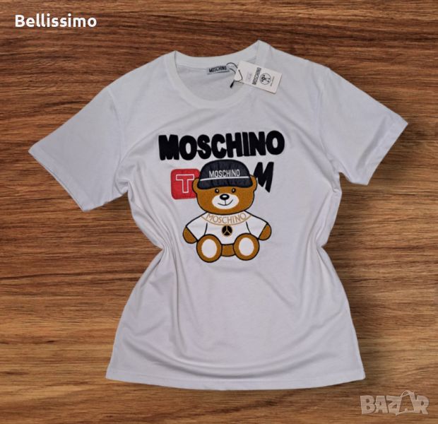 *Moschino* Тениска с къс ръкав в бял цвят, бродирано лого, снимка 1