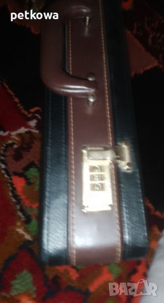 Луксозно дипломатическо куфарче с цифрови ключалки, снимка 1