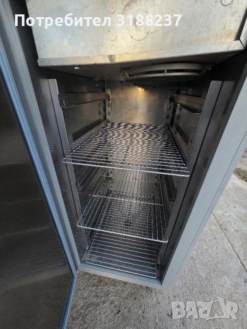Професионален хладилник 60/40 см., снимка 10 - Хладилни витрини и фризери - 52255518