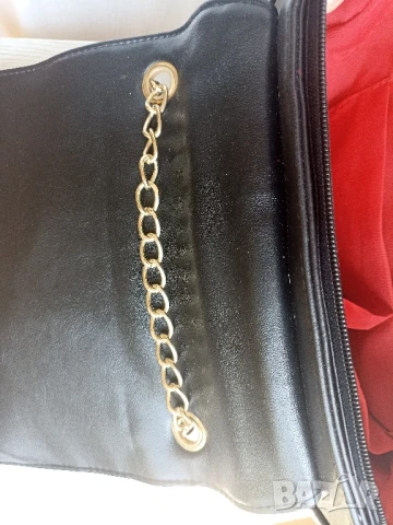 Дамска кожена чанта с перли, снимка 5 - Чанти - 50725182