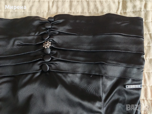 Сатенена черна рокля ELLE тип бюстие, размер S/M, с еластичност, снимка 2 - Рокли - 47521858