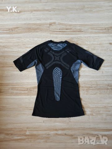 Оригинална мъжка тениска Adidas TechFit Compression, снимка 3 - Тениски - 46066328