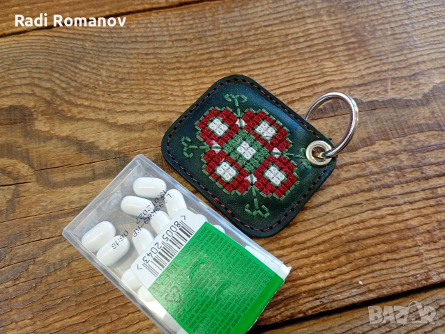 Ръчно изработен кожен ключодържател , снимка 3 - Български сувенири - 54112458