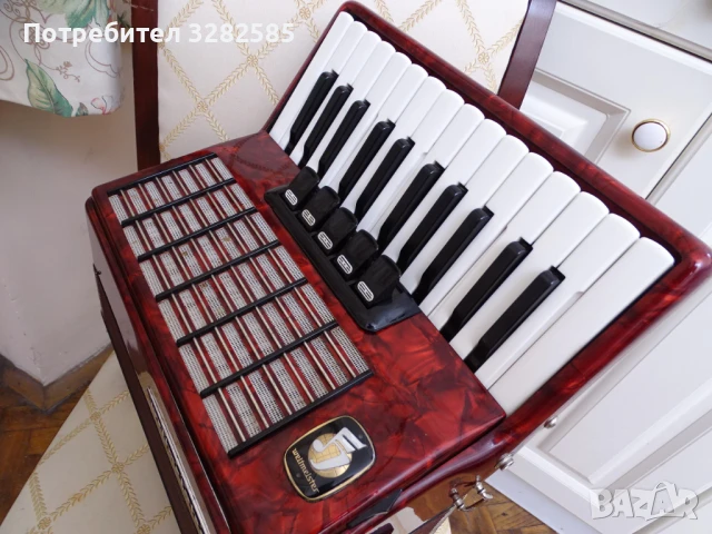 Акордеон Велтмайстер Стела 40 баса, снимка 1