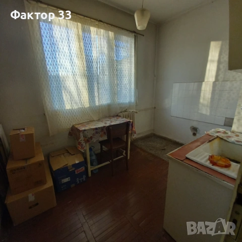 2-стаен с отделна кухня и  голяма тераса в Надежда-2, снимка 15 - Апартаменти - 53722816