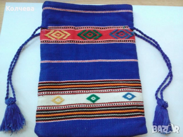 продавам бели домашно тъкани вълнени платове и др. , снимка 3 - Платове и дамаски - 31182566