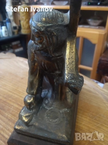Скулптура бронз, снимка 2 - Антикварни и старинни предмети - 53829285