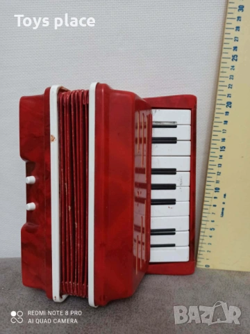 Малък детски акордеон, соц акордеон 