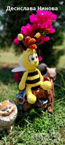Пчеличките Мая и Уили-ръчна изработка, снимка 2 - Плюшени играчки - 46436843