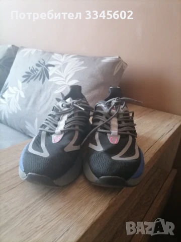 Дамски маратонки Адидас , снимка 4 - Маратонки - 50720892