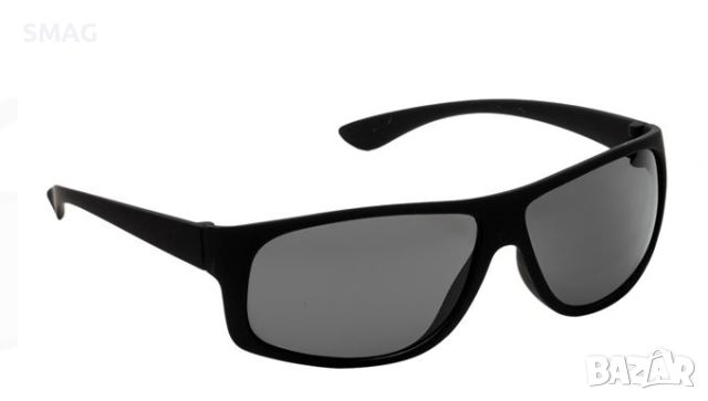 Мъжки слънчеви очила черна гумена рамка тъмни стъкла