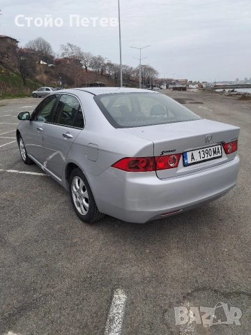 Хонда Акорд автоматик, снимка 4 - Автомобили и джипове - 53961147