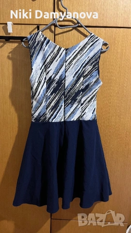 Чисто нова тъмносиня рокля, размер S/M, снимка 2 - Рокли - 54044979