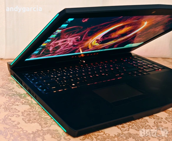 Dell Alienware 17 R4/Intel Core i7-7820HK/NVidia GTX 1080 8GB 190W/16GB RAM/512GB SSD/QHD IPS 120hz, снимка 9 - Лаптопи за игри - 53535131