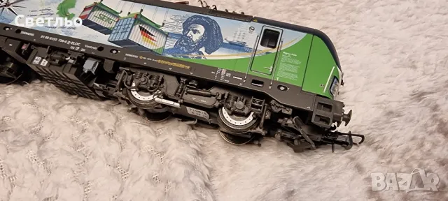 Roco Siemens Vectron H0 1:87 локомотив, снимка 6 - Колекции - 48161854