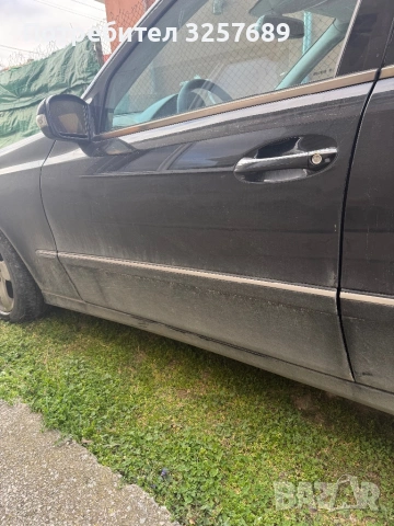 E class w211 2.8   Цяла или на части, снимка 5 - Автомобили и джипове - 53809580