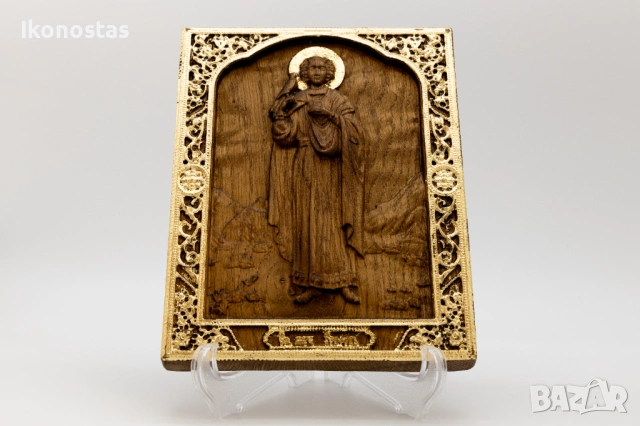 Позлатена релефна икона на Свети Мъченик Трифон от масивен дъб, снимка 4 - Икони - 53224222