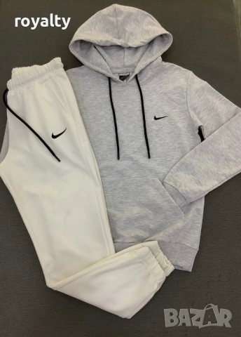 Nike дамски спортен екип 