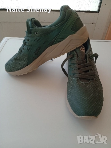 Оригинални чисто нови Асикс Супер удобни!, снимка 2 - Маратонки - 51643497