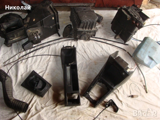 Пасат 2/B3/ 1.8 Mi, 90к., тъмно син, комби, на части , снимка 8 - Автомобили и джипове - 31869393