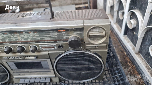 Sharp gf 5757 радио касетофон , снимка 4 - Радиокасетофони, транзистори - 52794552