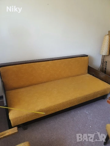 Ретро диван 