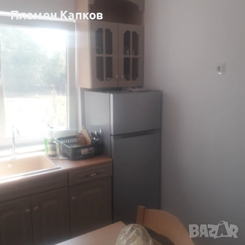 Предлагам страхотна къща в Маломир за нощувки и за дългосрочно! , снимка 3 - Къщи - 53760944