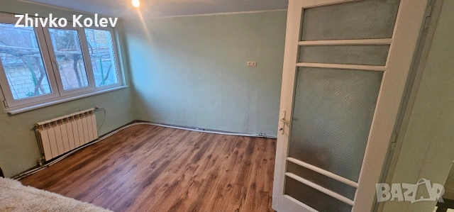 Продавам къща в Аспарухово, снимка 3 - Къщи - 53076442