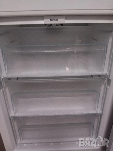 Комбиниран хладилник с фризер Liebherr КОМИКС A+++ 2 години гаранция!, снимка 5 - Хладилници - 52338796