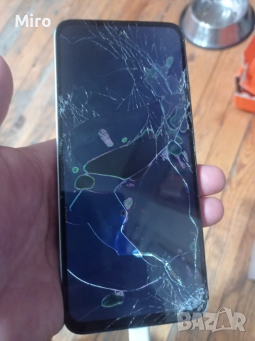 Redmi 13 работи със счупен екран 