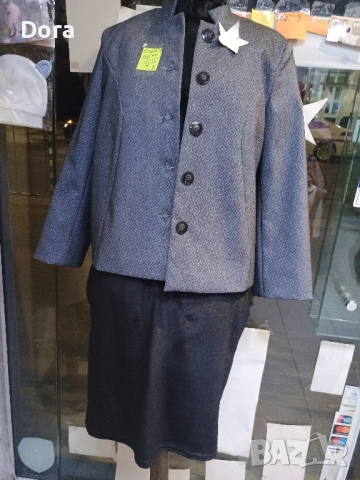 дамски костюм, снимка 2 - Костюми - 52195338