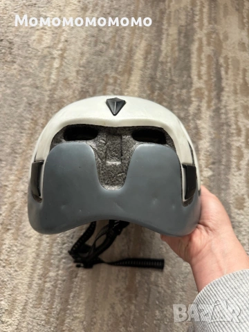 Каска за катерене, снимка 3 - Спортна екипировка - 53885561