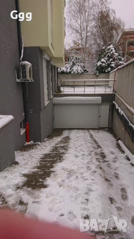 Подземно паркомясто със складово помещение в Студентски град