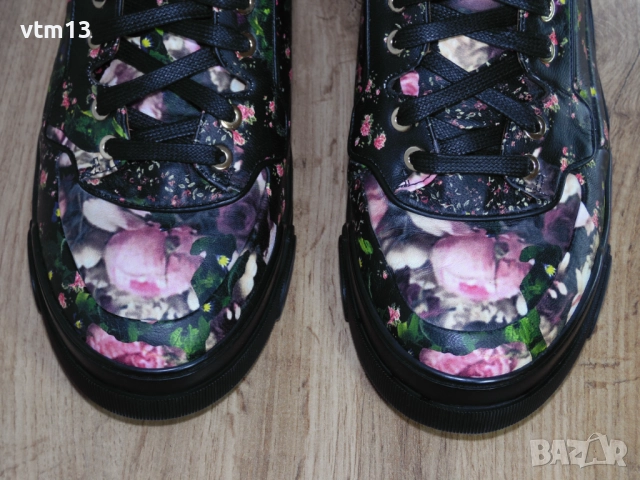 Givenchy Tyson Camouflage - 40 номер Оригинални!, снимка 4 - Други - 52826907