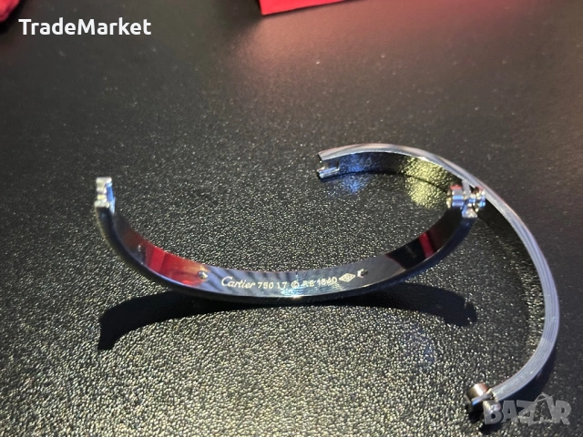 Нова Гривна Cartier LOVE в сребърен цвят с пълна опаковка и аксесоари, снимка 6 - Гривни - 54279358