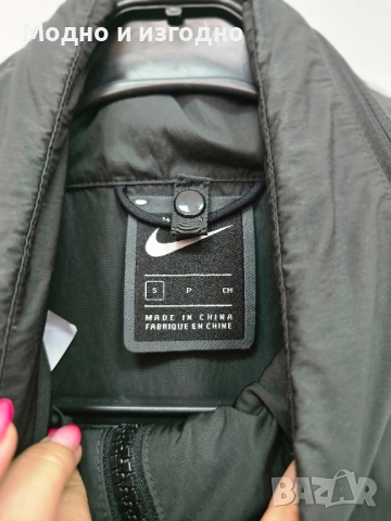 Мъжко яке Nike, снимка 2 - Якета - 51770199
