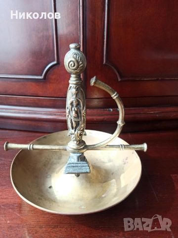 Месингов пепелник - дръжка на рапира, снимка 6 - Антикварни и старинни предмети - 51703177