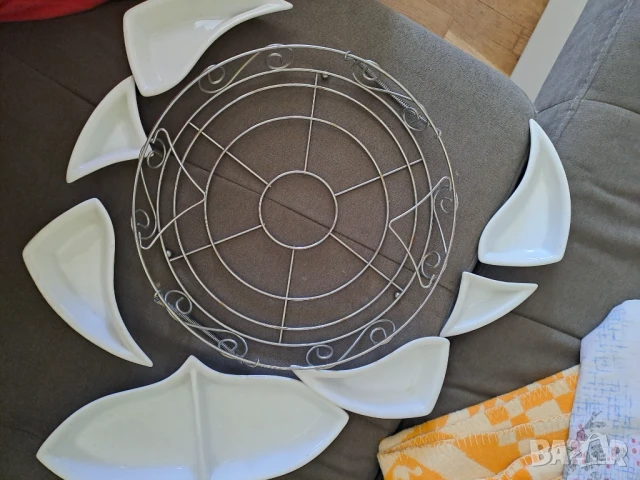 Луксозен италиански порцеланов сет за ордьоври, разядки и др., снимка 5 - Прибори за хранене, готвене и сервиране - 50877286