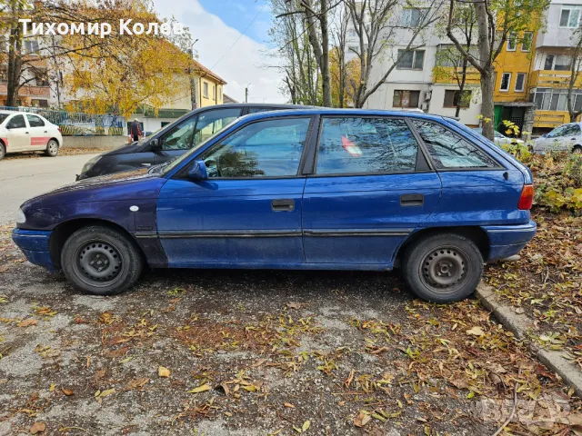 Opel Astra Avtomatic, снимка 2 - Автомобили и джипове - 48290564