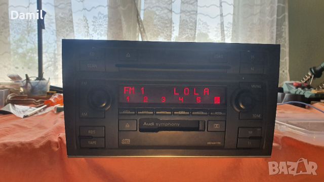 Radio Audi SImphony II известен Код, снимка 2 - Части - 45424313