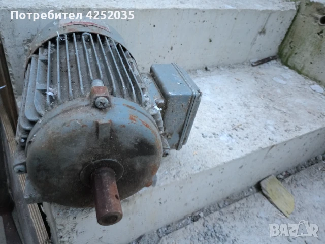 Ел.двигател, снимка 3 - Електродвигатели - 50817324