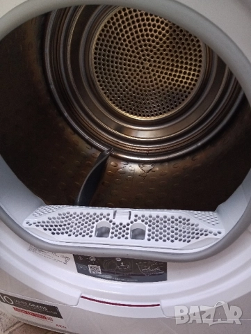 Сушилня с термопомпа АЕГ Aeg Series 8000 A+++ 8кг 2 години гаранция!, снимка 2 - Сушилни - 51940463