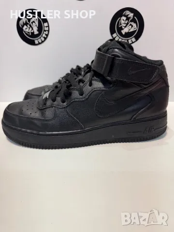 Маратонки NIKE AIR FORCE 1.Номер 42.5, снимка 2 - Маратонки - 49453627