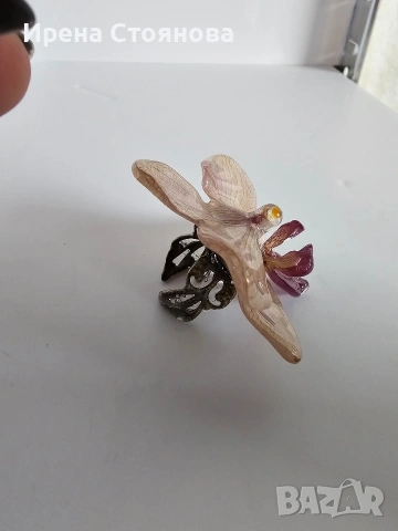 🌼"Орхидейна свежест" 🌼„Винтидж пръстен с истинска орхидея в епоксидна смола – уникално ръчно бижу“, снимка 8 - Пръстени - 53870085